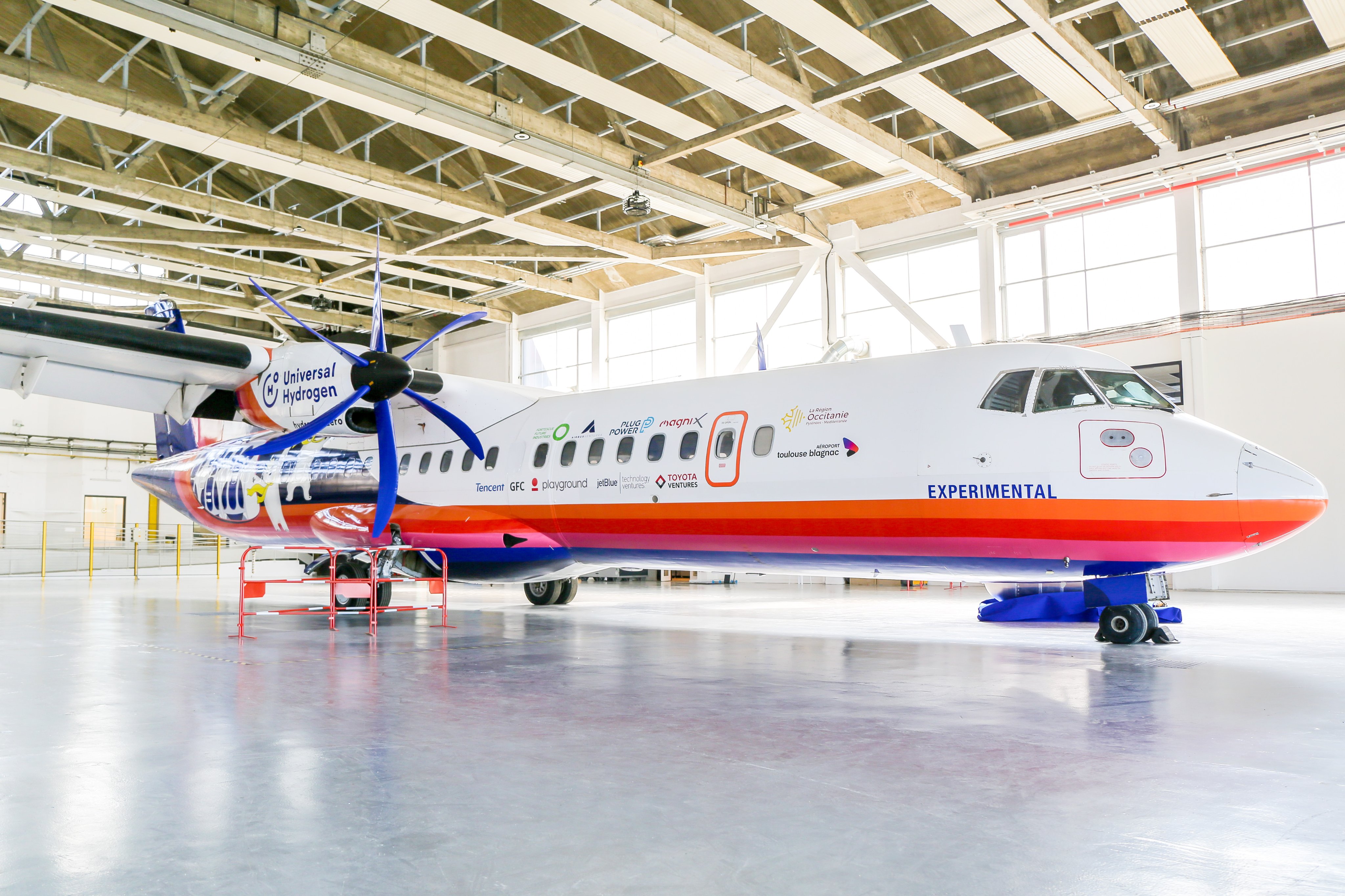 Historic  Hangar  B16  at Toulouse-Blagnac  Airport  has  been  inaugurated  by  Universal Hydrogen , as European  headquarters  !